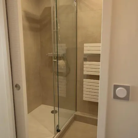 Le Pied Dans L'eau Apartman *